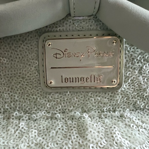 Disney Loungefly Mint Green Sequin Minnie Mouse Backpack (Rare!) - Picture 7 of 7